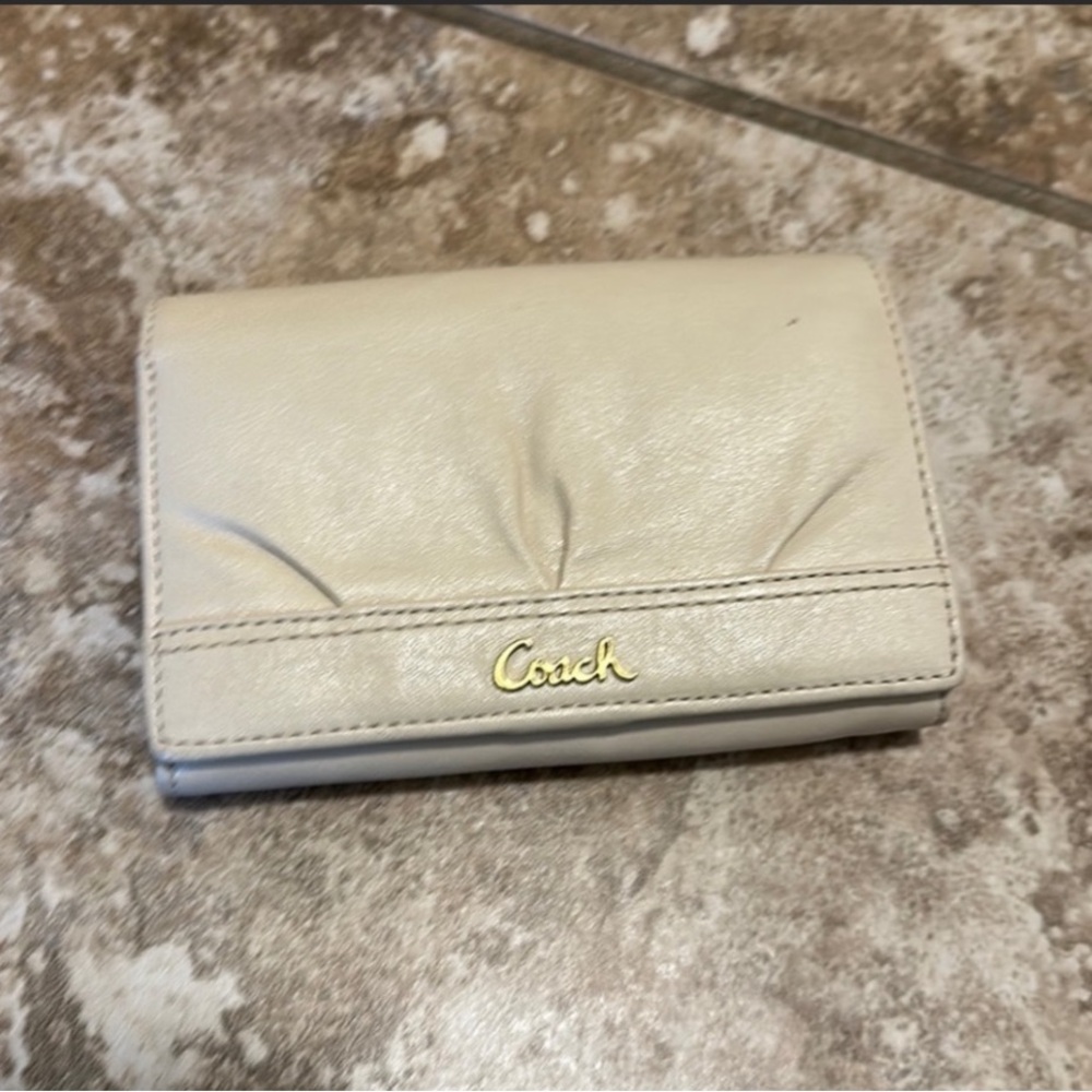 Coach Cream Leather Women's Bag